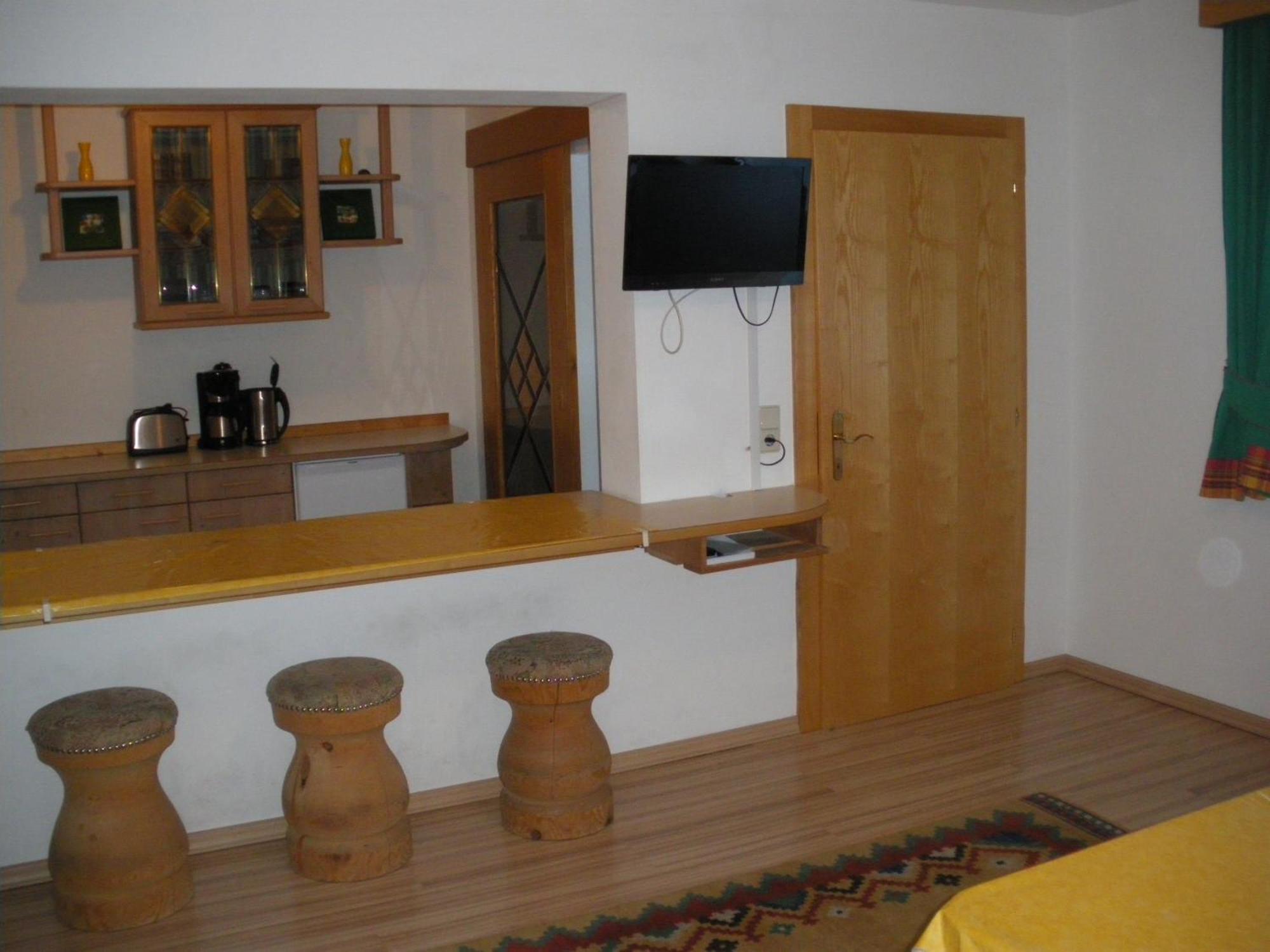 Appartement Susanne Нойщифт им Щубайтал Екстериор снимка